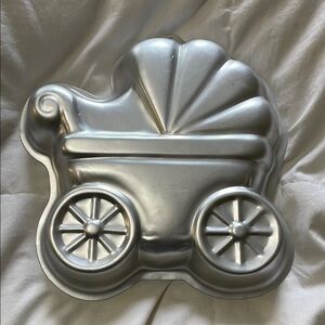 Vintage | Wilton | 2005 |Baby Carriage | Baby Shower | Cake Pan Mold | 2105-3319